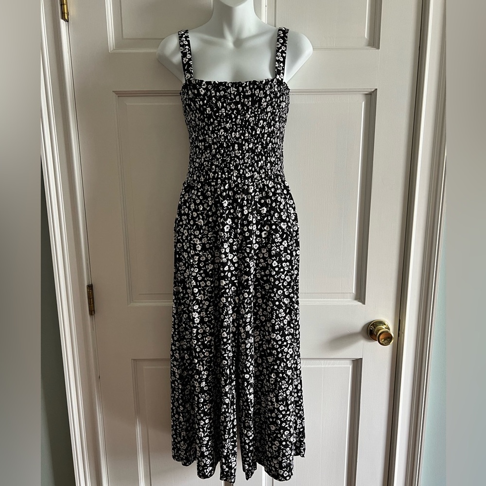 Banana Republic Like New Jumpsuit XS
